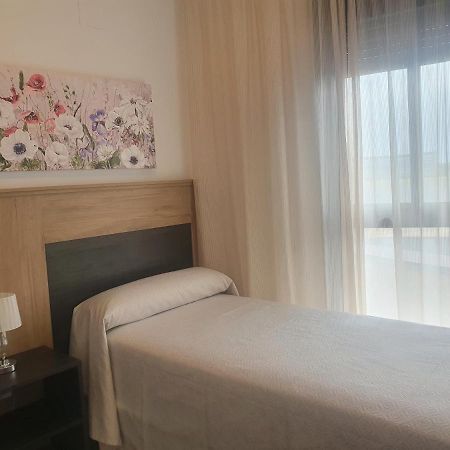 Appartamento Iberflat Vega De Triana Camas Esterno foto