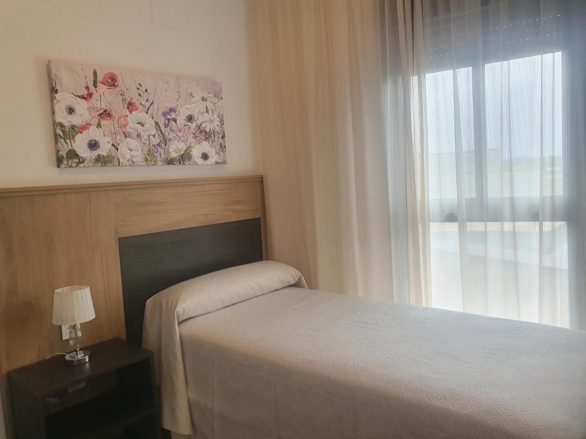 Appartamento Iberflat Vega De Triana Camas Esterno foto